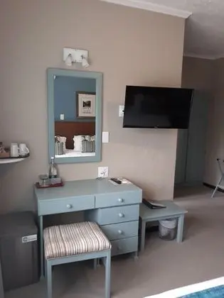 Standard Family Bunk Bed Room