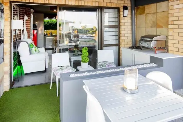 Design Süit, 1 Büyük (Queen) Boy Yatak, Kısmi Deniz Manzaralı