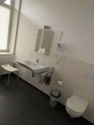 Tek Büyük Yataklı Oda, 1 En Büyük (King) Boy Yatak