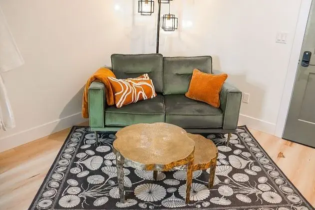 Premium Oda, 1 En Büyük (King) Boy Yatak