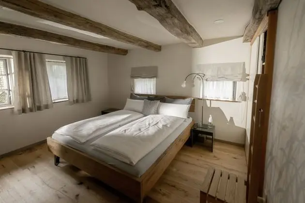 Design Tek Büyük Yataklı Oda