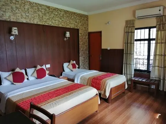 Deluxe Tek Büyük veya İki Ayrı Yataklı Oda