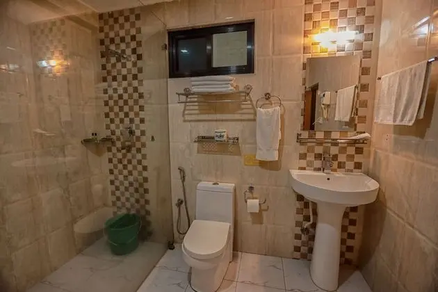 Deluxe Tek Büyük veya İki Ayrı Yataklı Oda