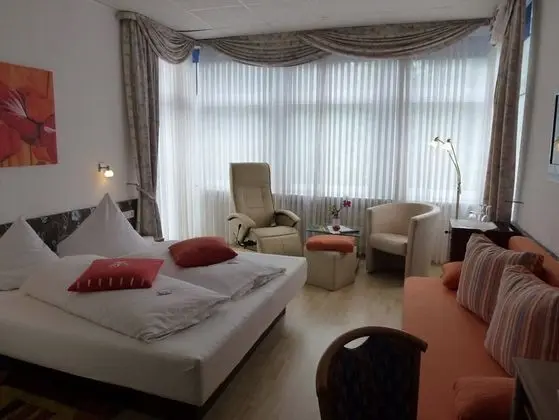 Comfort Tek Büyük Yataklı Oda