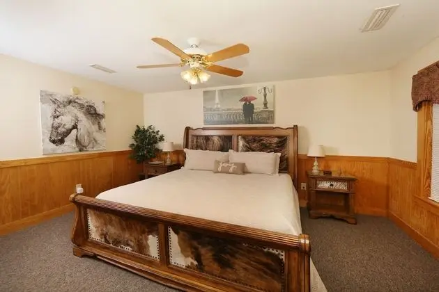 Dağ Evi, Birden Çok Yatak, Sıcak Su Havuzu