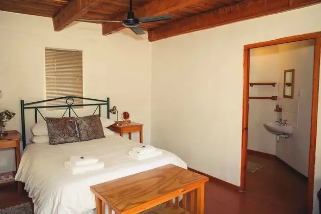 Standard Oda, 1 Çift Kişilik Yatak ve Çekyat, Vadi Manzaralı (room with double bed with sleeper)