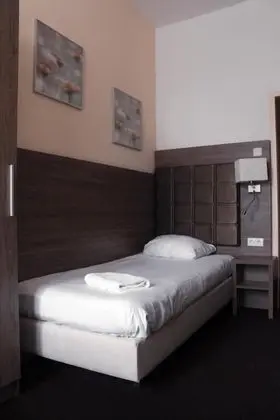 Tek Kişilik Oda