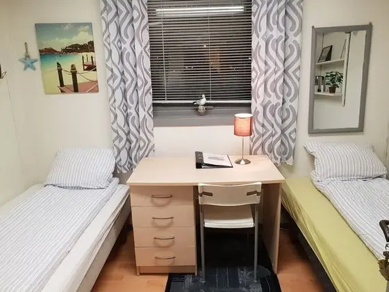 Traditional İki Ayrı Yataklı Oda, Ortak Banyo