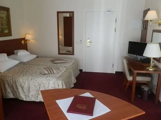 Comfort Tek Büyük veya İki Ayrı Yataklı Oda