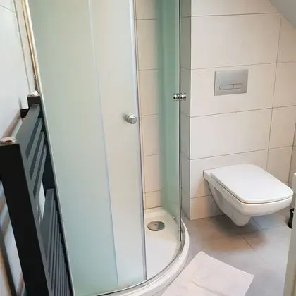 Tek Kişilik Oda, Bahçe Manzaralı (1)