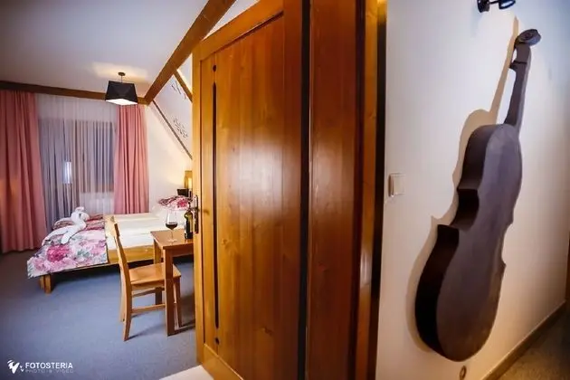 Tek Büyük Yataklı Oda, Balkon