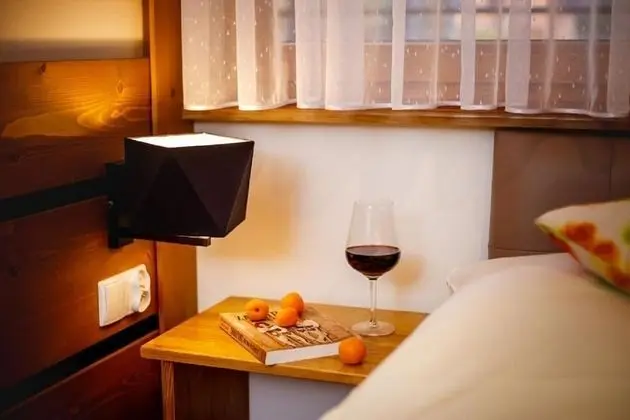 Tek Büyük Yataklı Oda, Balkon