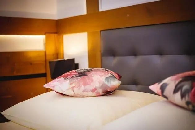 Tek Büyük Yataklı Oda, Balkon