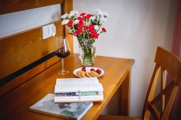 Tek Büyük Yataklı Oda, Balkon