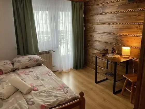 Dört Kişilik Oda (2)