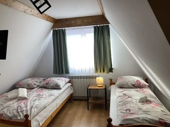 Dört Kişilik Oda (2)