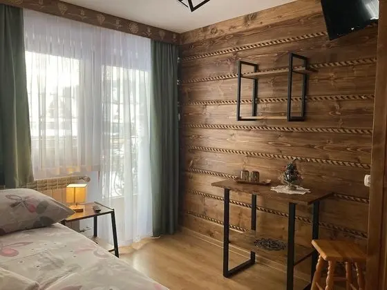 Tek Büyük Yataklı Oda (1)