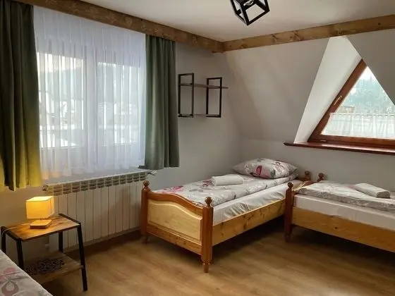 Tek Büyük Yataklı Oda, Balkon, Dağ Manzaralı (3)