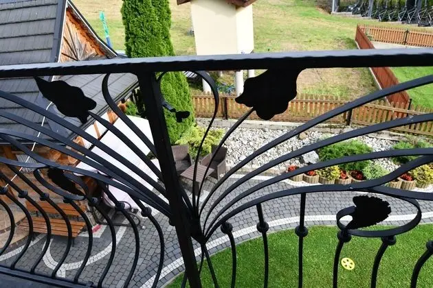 Tek Büyük Yataklı Oda, Balkon, Dağ Manzaralı (3)