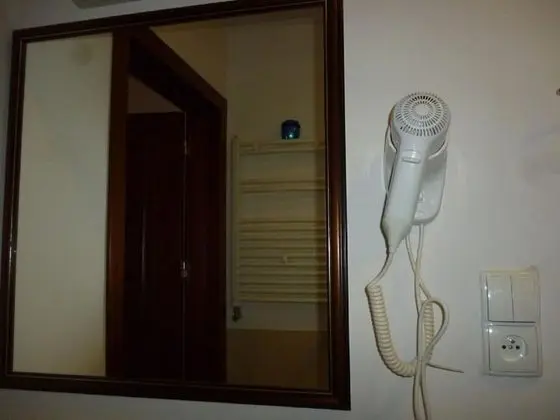 Tek Büyük Yataklı Oda (2)