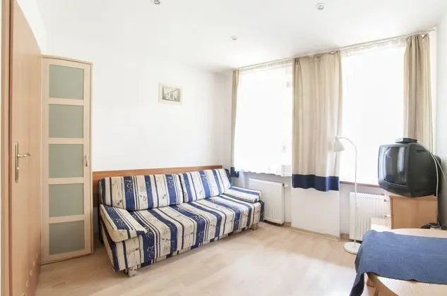 Tek Büyük Yataklı Oda (2)