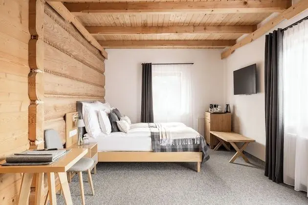 Deluxe Tek Büyük veya İki Ayrı Yataklı Oda, Balkon