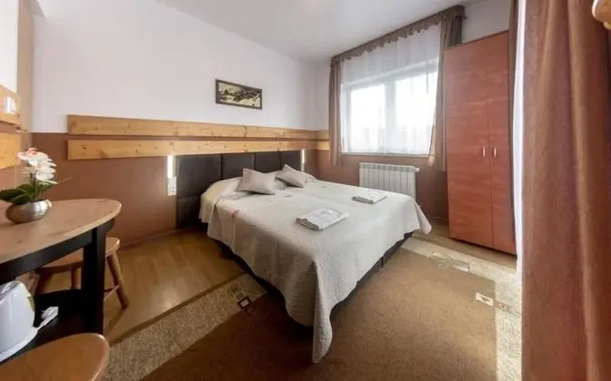 Tek Büyük Yataklı Oda, Balkon (1)