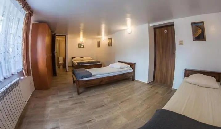 Üç Kişilik Oda (3)