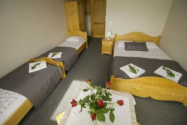 Basic Dört Kişilik Oda, Birden Çok Yatak, Sigara İçilmez