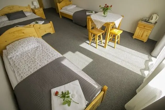 Basic Dört Kişilik Oda, Birden Çok Yatak, Sigara İçilmez