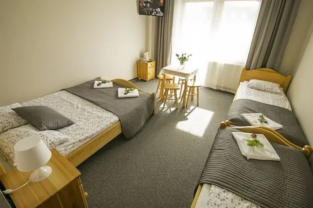 Basic Dört Kişilik Oda, Birden Çok Yatak, Sigara İçilmez