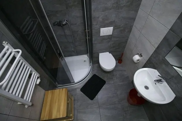 Basic Dört Kişilik Oda, Birden Çok Yatak, Sigara İçilmez