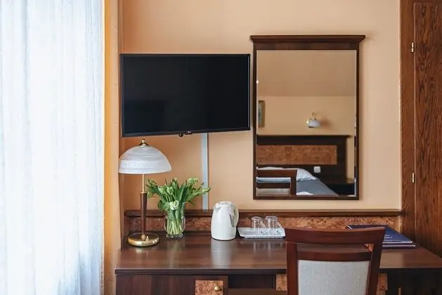 Tek Büyük Yataklı Oda