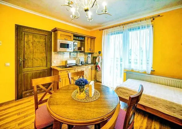 Classic Apart Daire, 2 Yatak Odası, Teras, Bahçe Manzaralı