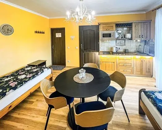 Classic Apart Daire, 2 Yatak Odası, Teras, Bahçe Manzaralı
