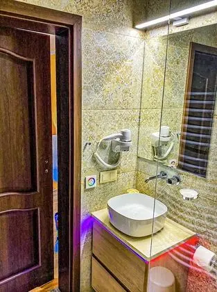 Classic Apart Daire, 2 Yatak Odası, Teras, Bahçe Manzaralı