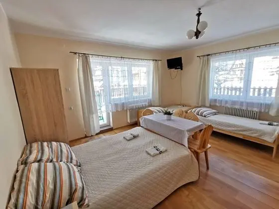 Dört Kişilik Oda (2)