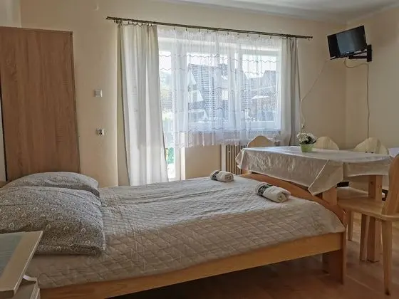 Dört Kişilik Oda (2)