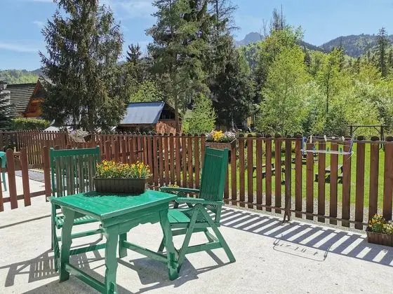 Dört Kişilik Oda (2)