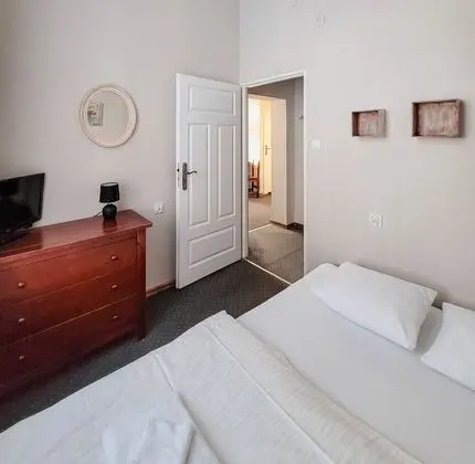 Family Oda, 2 Yatak Odası, Özel Banyo, Bahçe Manzaralı