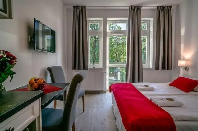 Comfort Tek Büyük Yataklı Oda