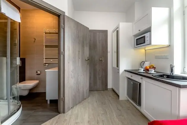 Comfort Tek Büyük Yataklı Oda