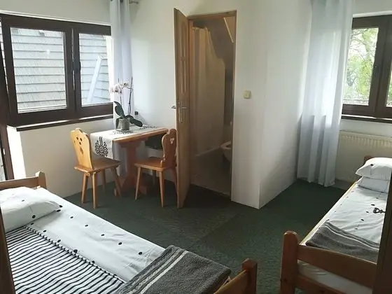 Tek Büyük Yataklı Oda, Balkon, Dağ Manzaralı (1)