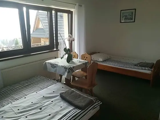 Tek Büyük Yataklı Oda, Balkon, Dağ Manzaralı (1)