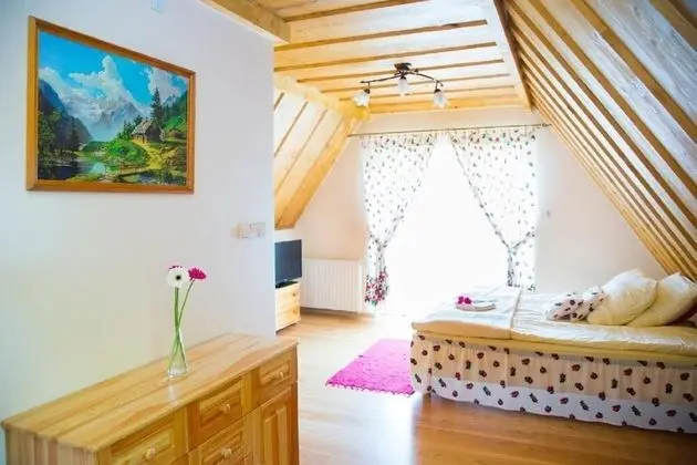 Deluxe Apartment (12)