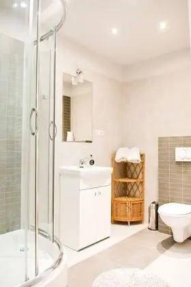 Deluxe Apartment (12)