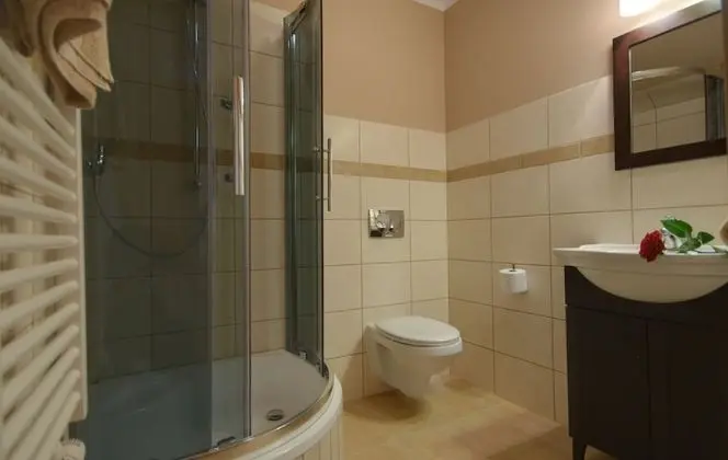 Tek Büyük Yataklı Oda (200688229)