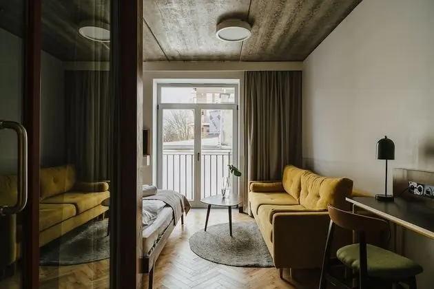 Comfort Tek Büyük Yataklı Oda