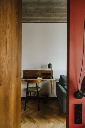 Comfort Tek Büyük Yataklı Oda