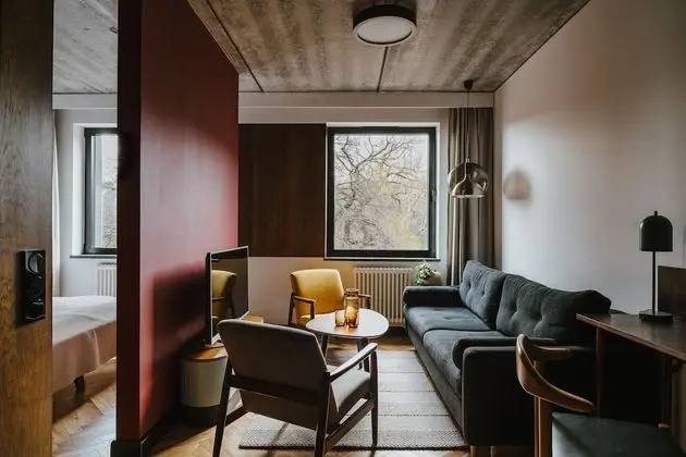 Comfort Tek Büyük Yataklı Oda